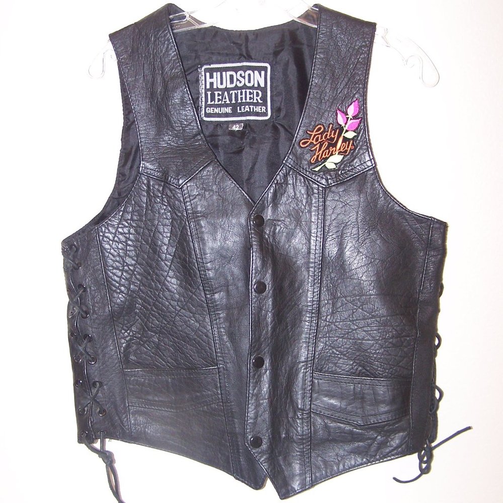 WOMEN'S HUDSON LEATHER V-NECK " LADY HARLEY " VEST